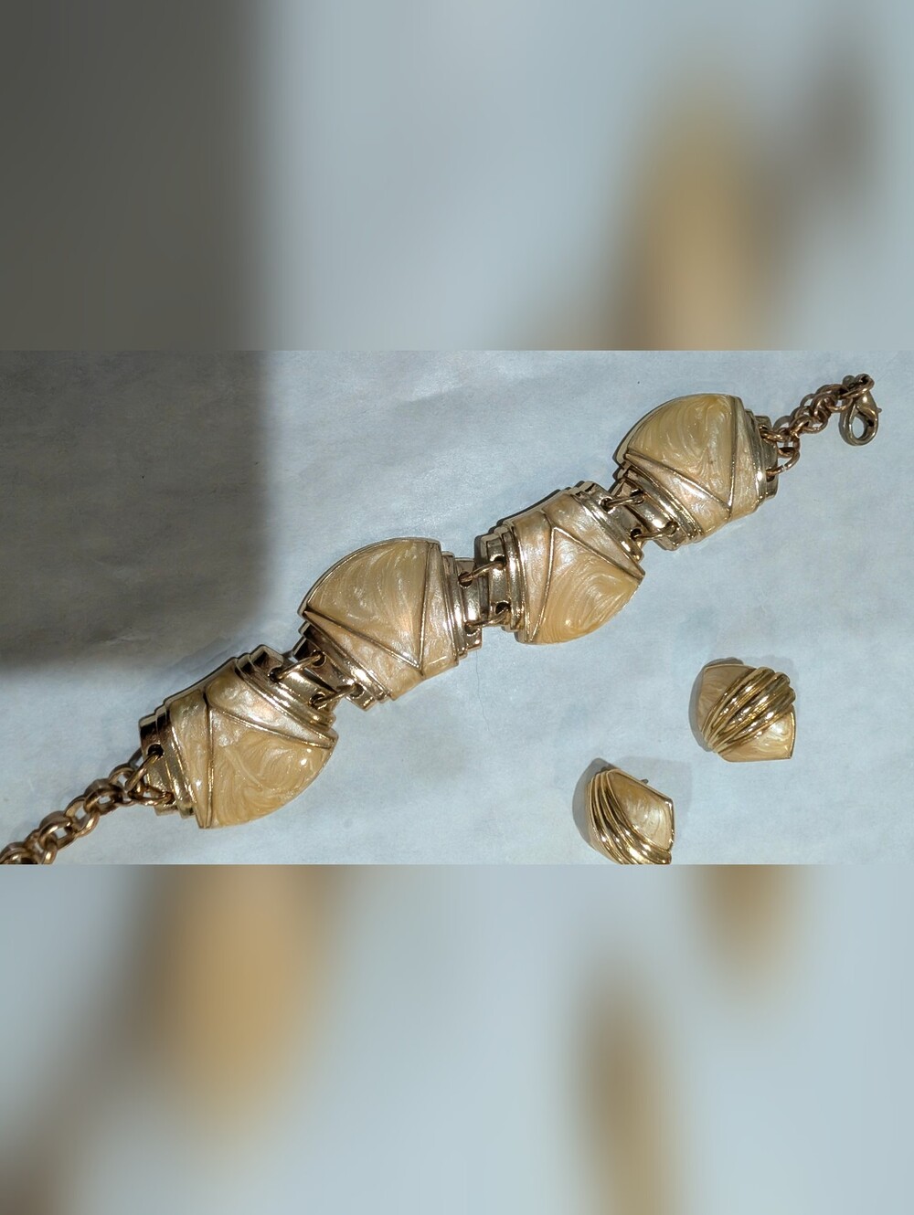 Gold-Tone Cream Swirl Link Bracelet & Earrings